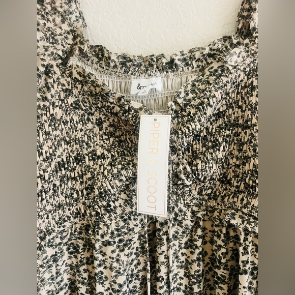 PIPER & SCOOT women’s dress floral print has pockets puffy sleeves NWT - Picture 5 of 14